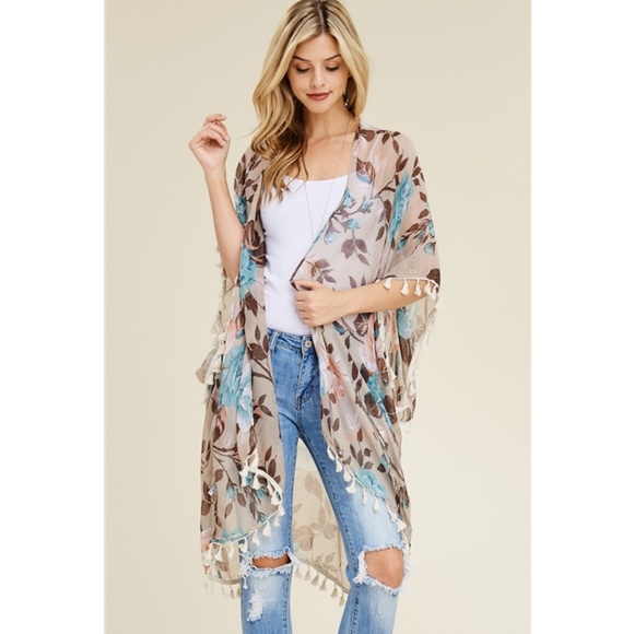 Blue and Tan Sleeveless Oversized Tunic - Picture 2 of 7